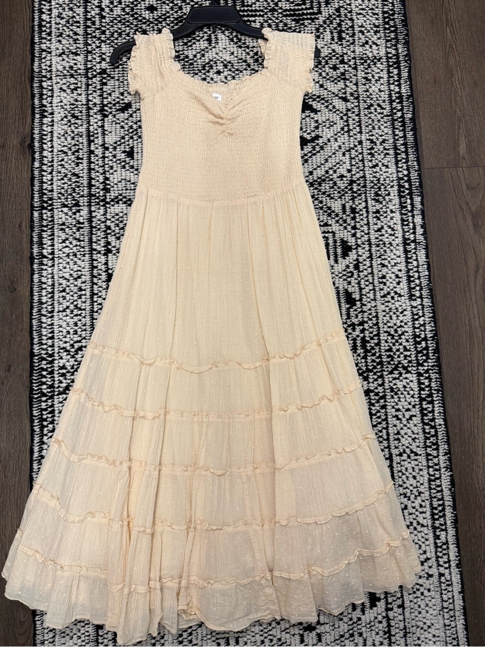 Heartloom Ruched Peasant Maxi Dress